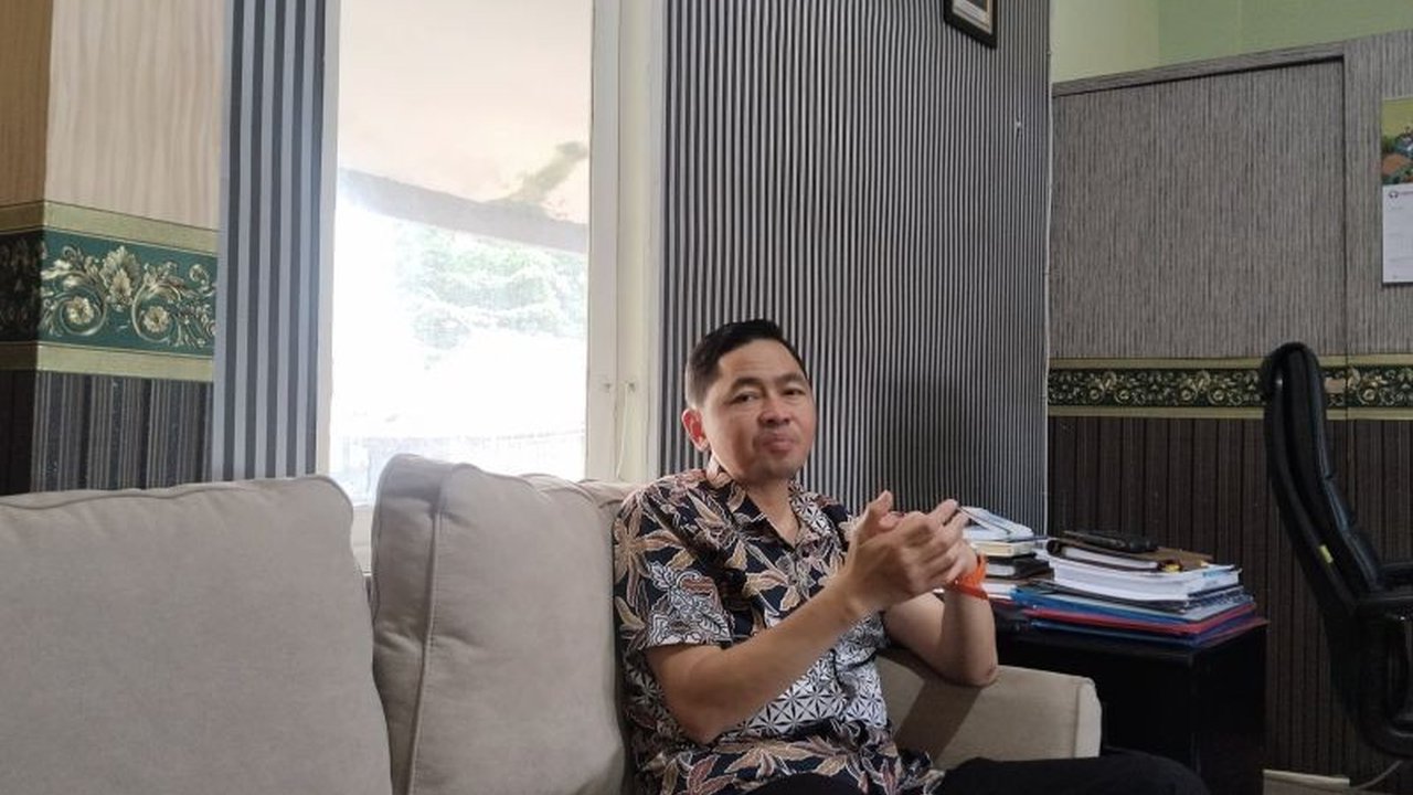 Ombudsman Sumsel merekomendasikan penerapan sistem CAT dan penghapusan TKA dalam SPMB SMA Sumsel 2025 untuk mencegah maladministrasi dan meningkatkan transparansi.