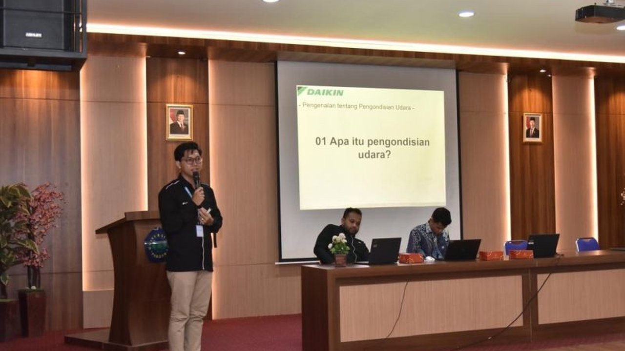 PT Daikin Airconditioning Indonesia melalui program Daikin Goes to Campus memberikan kuliah khusus tata udara kepada mahasiswa Universitas Pakuan, Bogor, untuk meningkatkan kompetensi dan wawasan industri.