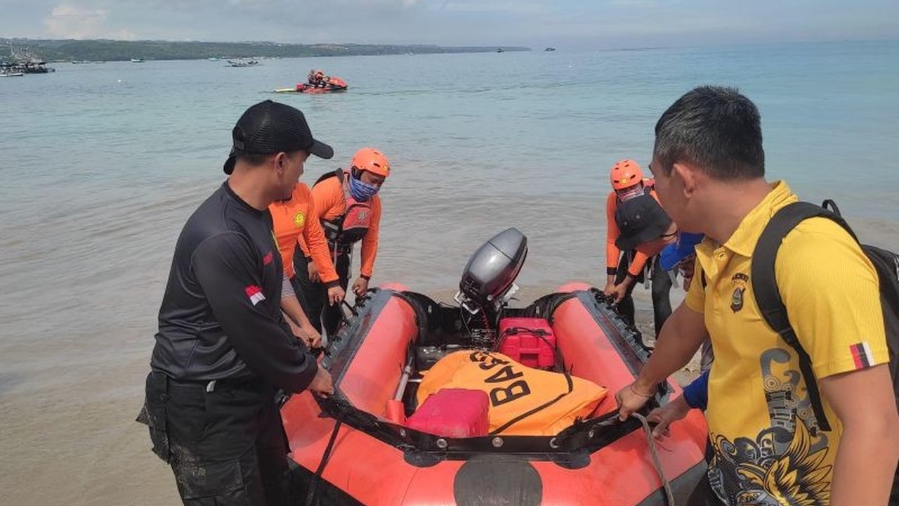 Tim Basarnas Bali berhasil menemukan jenazah Hosam Bassam Mousa Aleakkar, WNA Yordania yang hanyut di Pantai Batu Belig setelah pencarian selama lima hari.