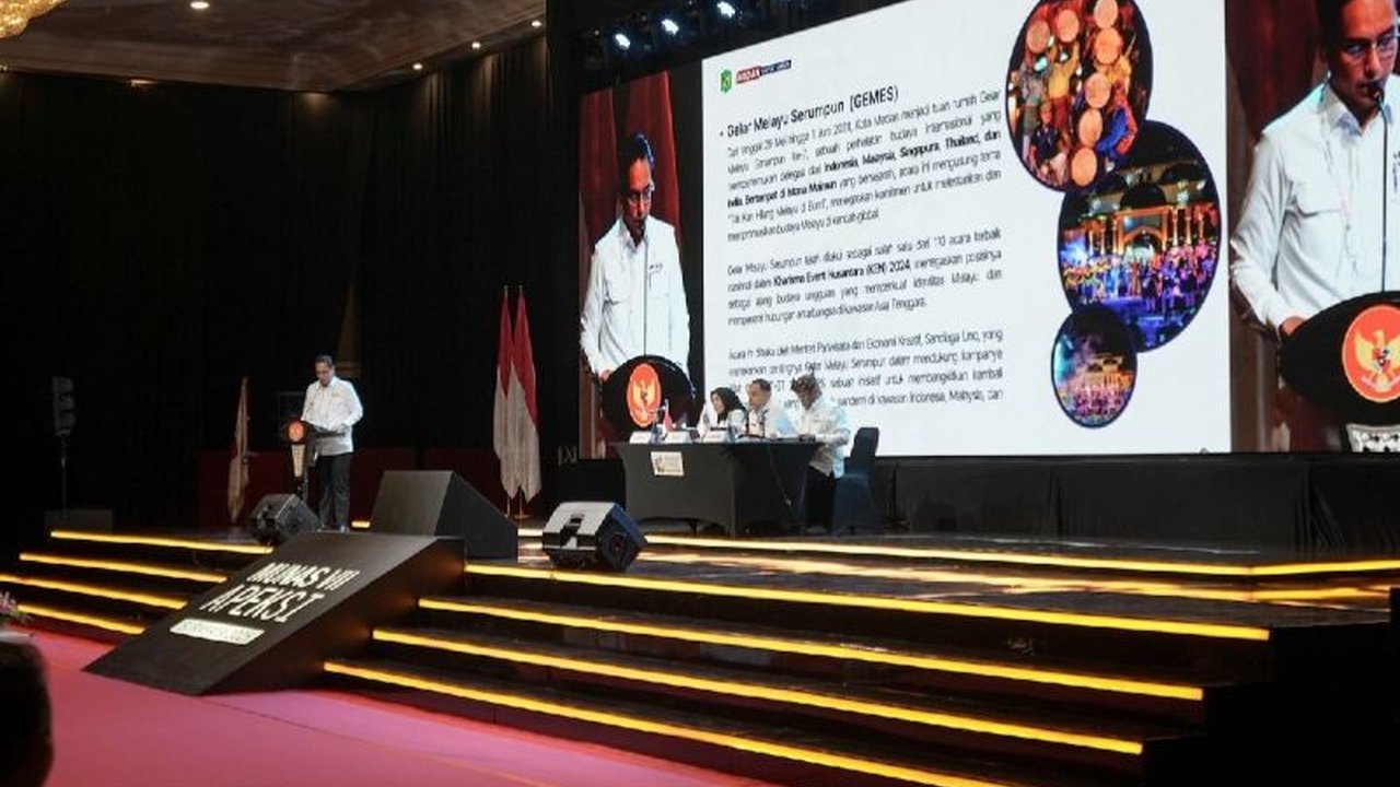 Kota Medan terpilih sebagai tuan rumah Rakernas APEKSI XVII tahun 2026, menawarkan infrastruktur memadai dan kekayaan budaya untuk acara kolaborasi antar kota se-Indonesia.