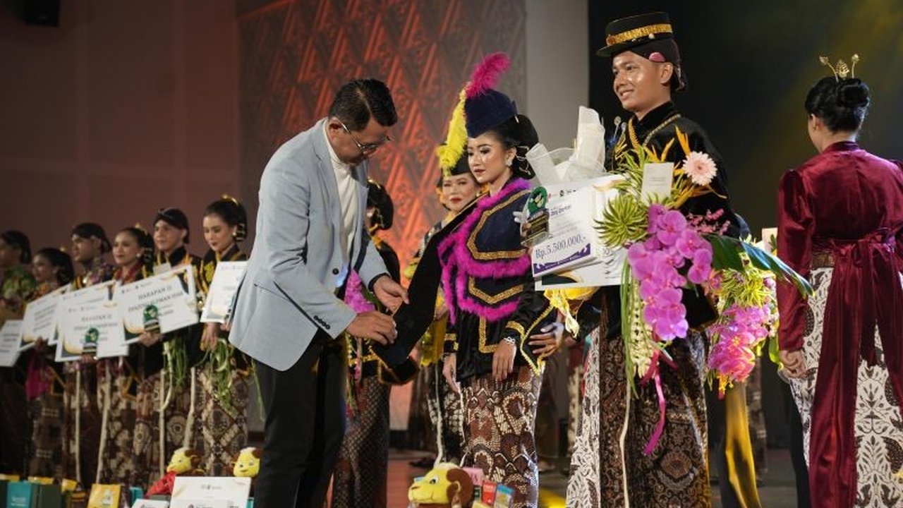 Muhammad Zacky Kusnail dan Keisha Farella Mirakel terpilih sebagai Dimas Diajeng Sleman 2025 setelah melalui seleksi panjang, diharapkan dapat memajukan pariwisata dan menjadi role model bagi generasi muda.