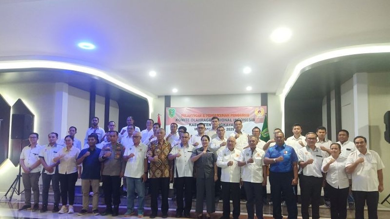 KONI Bengkayang berkomitmen memperbaiki fasilitas olahraga dan membina atlet untuk meraih prestasi gemilang di Porprov 2026, serta mendapat dukungan dari berbagai pihak.