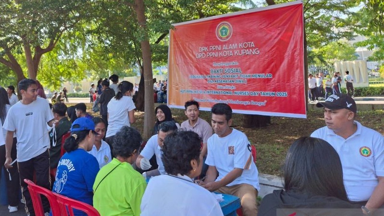 Persatuan Perawat Nasional Indonesia (PPNI) Kota Kupang mengadakan cek kesehatan gratis bagi 200 warga dalam rangka Hari Perawat Sedunia 2025, berupa skrining penyakit tidak menular.