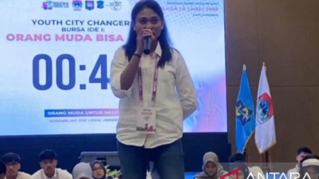 Delegasi Ambon di Apeksi 2025 mengajak pemuda Maluku berperan aktif dalam pembangunan daerah dengan fokus pada enam isu utama, termasuk krisis iklim dan kesehatan mental.
