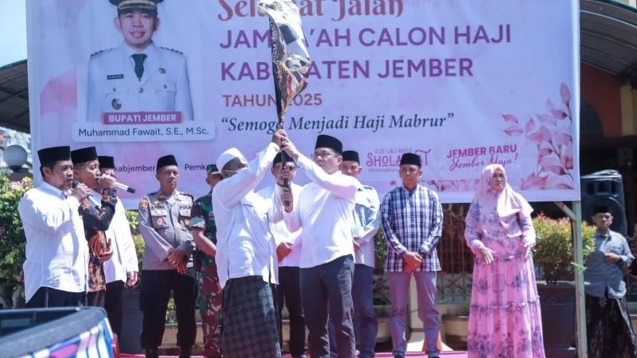 Sebanyak 2.261 calon haji Jember diberangkatkan dalam enam kloter dan satu kloter tambahan menuju Tanah Suci, dengan imbauan menjaga kesehatan dan keselamatan selama menjalankan ibadah haji.