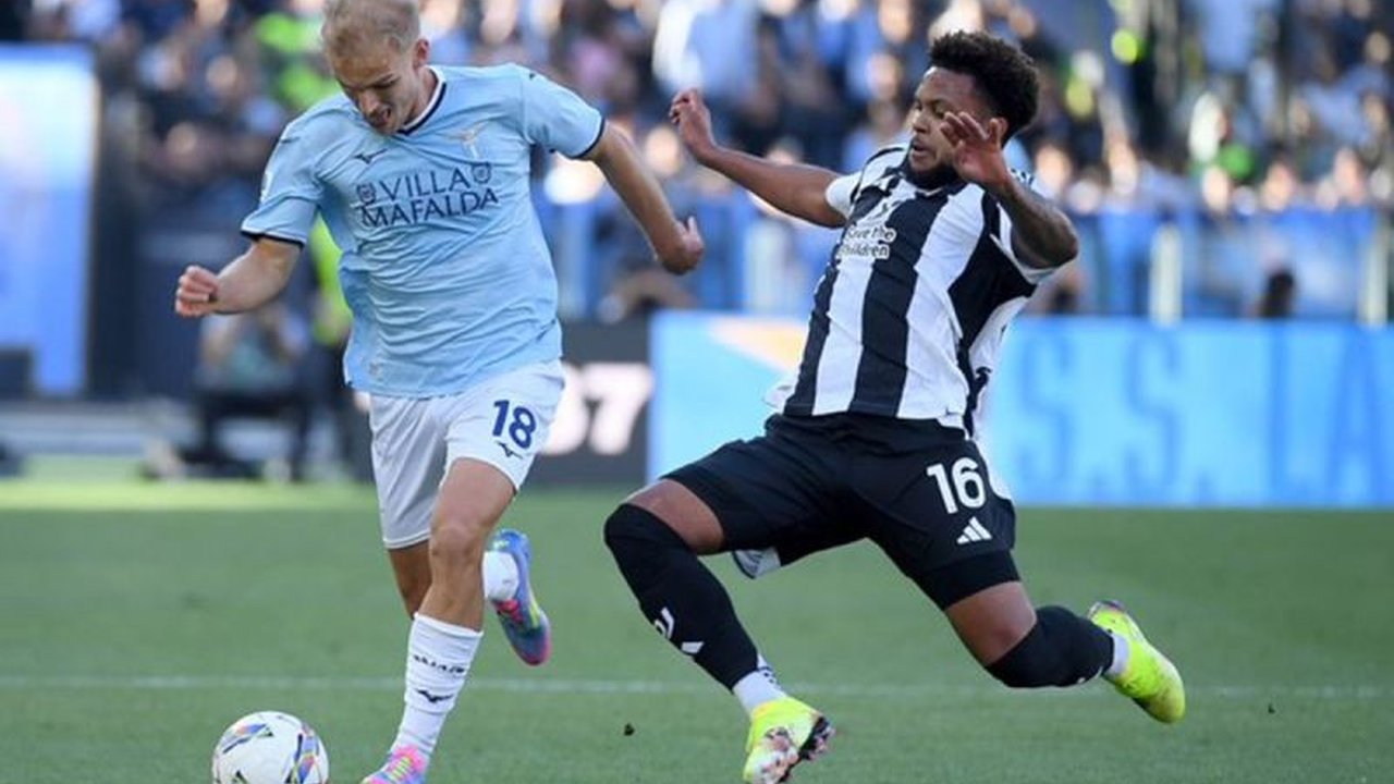 Matias Vecino mencetak gol di masa injury time untuk menyelamatkan Lazio dari kekalahan atas Juventus, dengan skor akhir 1-1 dalam pertandingan Liga Italia yang menegangkan.