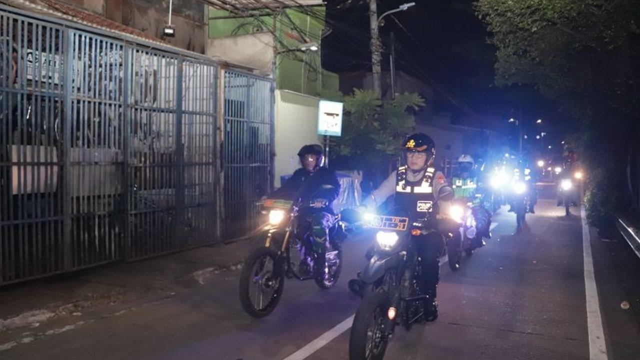 Polres Metro Jakarta Utara dan Kodim 0502/JU bersinergi dalam Operasi Brantas Jaya 2025 untuk memberantas premanisme dan pemerasan di wilayah Jakarta Utara.