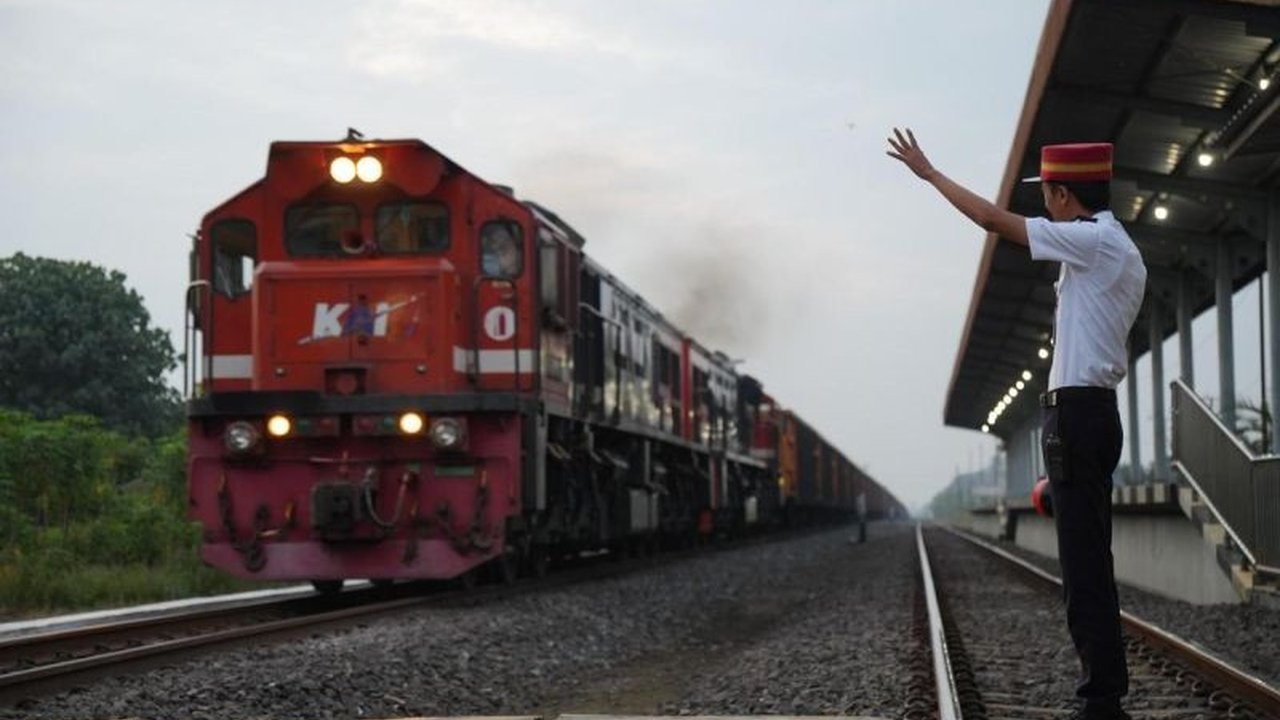 PT KAI Divre IV Tanjungkarang mengingatkan masyarakat akan maraknya rekrutmen palsu dan menegaskan proses rekrutmen resmi hanya melalui website dan media sosial resmi perusahaan.