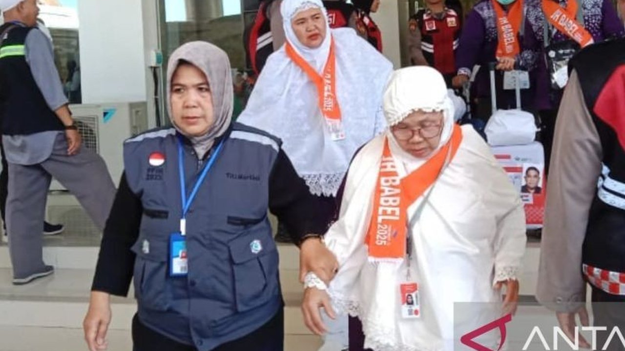 Staf Ahli Bupati Bangka berpesan kepada 283 jamaah calon haji (JCH) asal Kabupaten Bangka untuk saling membantu, terutama mengingat adanya JCH lanjut usia.