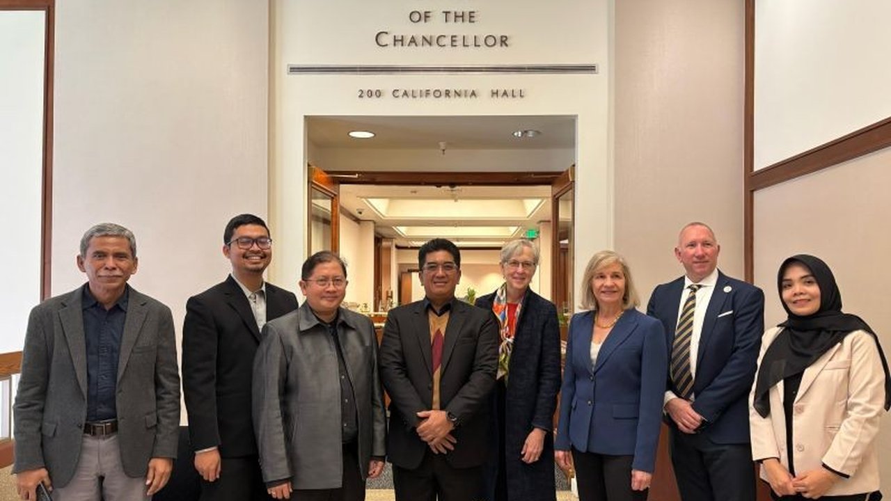 Universitas Indonesia (UI) dan University of California, Berkeley, tingkatkan kolaborasi riset lintas negara di bidang teknik dan inovasi teknologi demi menghadapi tantangan masa depan.