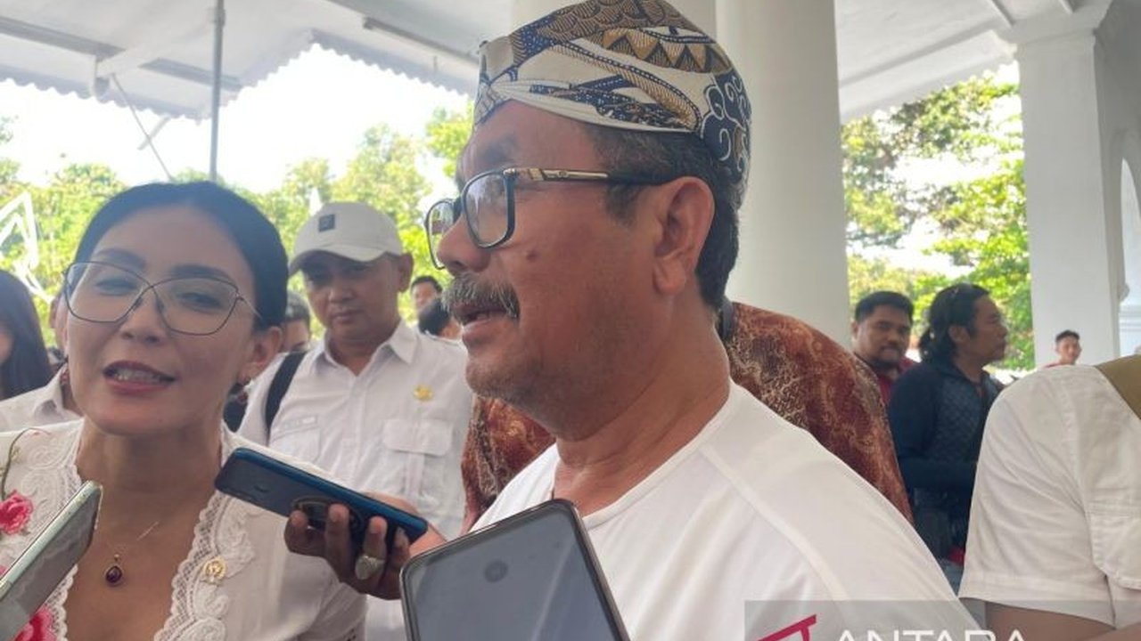 Pemerintah Kabupaten Cirebon berkomitmen wujudkan daerah ramah anak pada 2025 dengan berbagai program unggulan, termasuk penurunan angka perkawinan anak dan kawasan bebas asap rokok.
