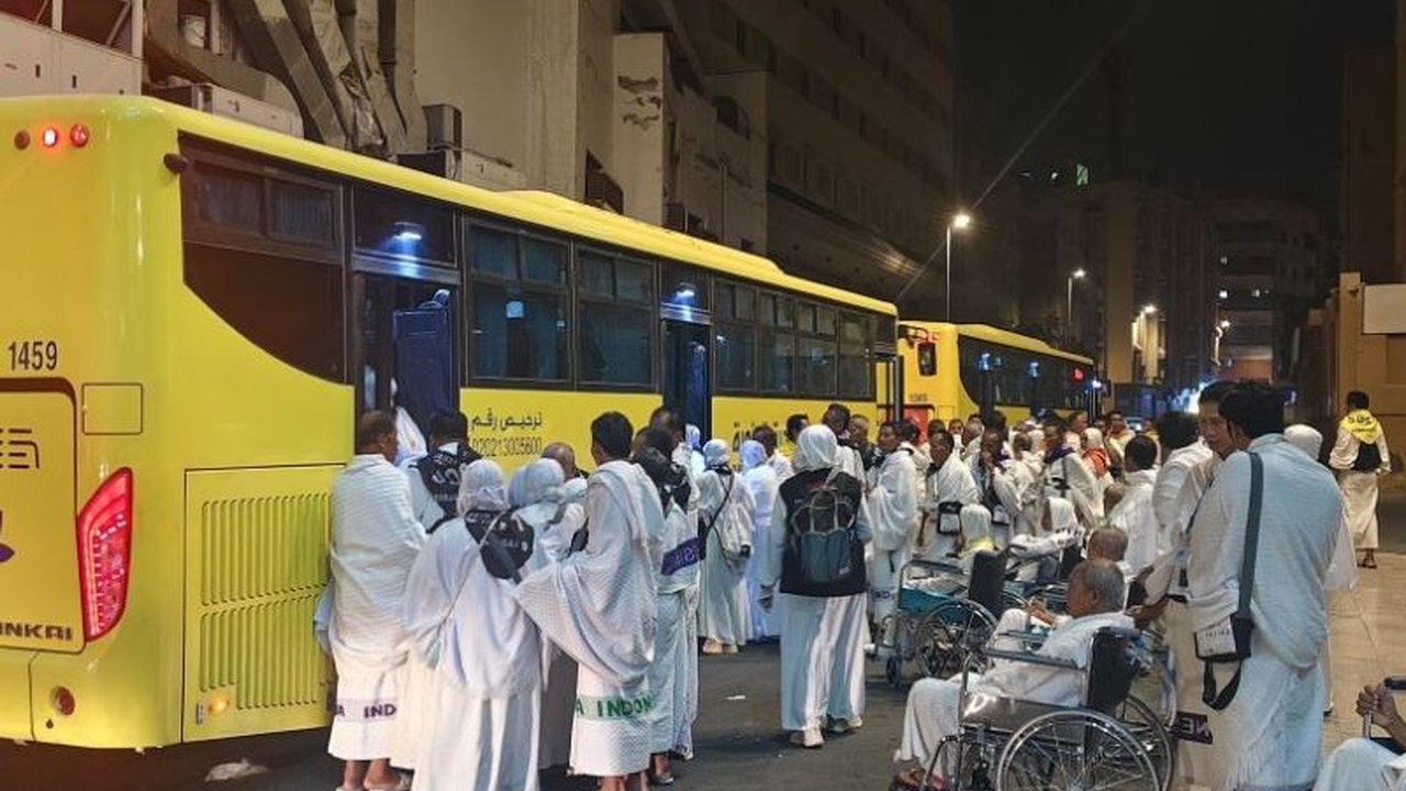 Kementerian Agama memastikan seluruh bus shalawat untuk jamaah haji di Makkah telah dilengkapi GPS terintegrasi sistem pelaporan digital, fasilitas ramah disabilitas, dan layanan lengkap dalam BPIH.