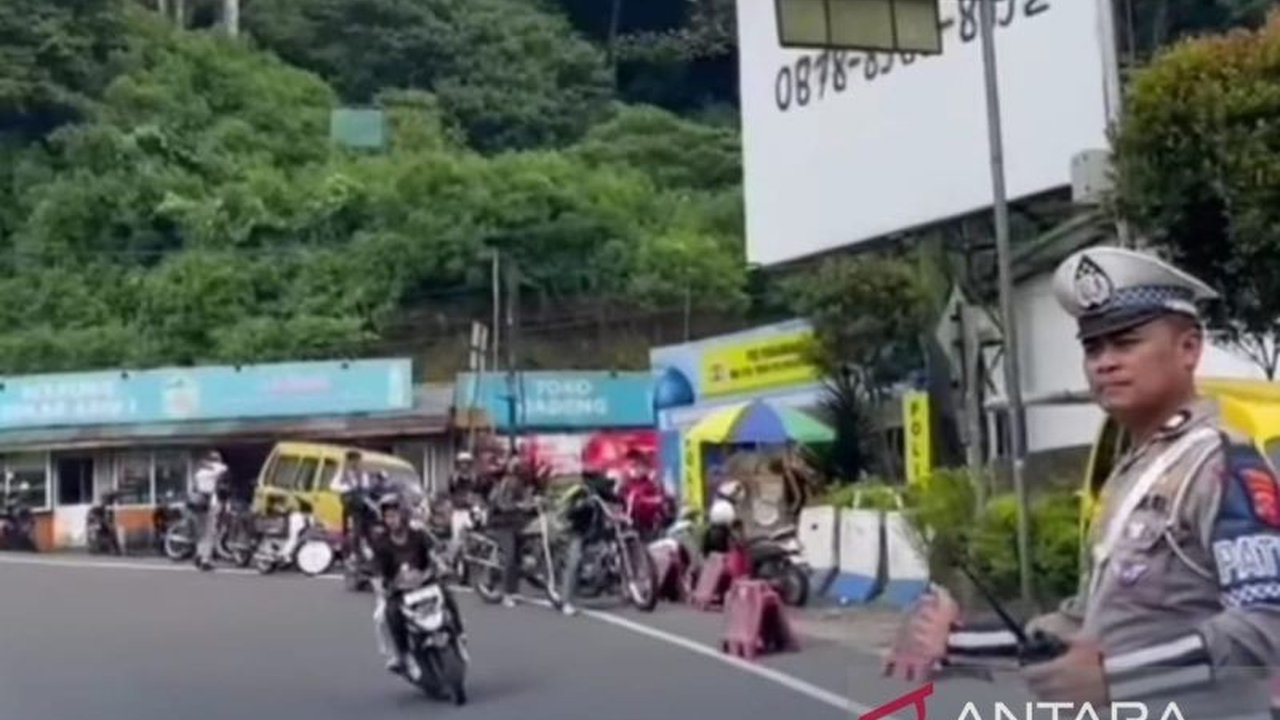 Antisipasi Kemacetan Libur Panjang, Polisi Terapkan Rekayasa Lalu Lintas di Puncak-Cipanas