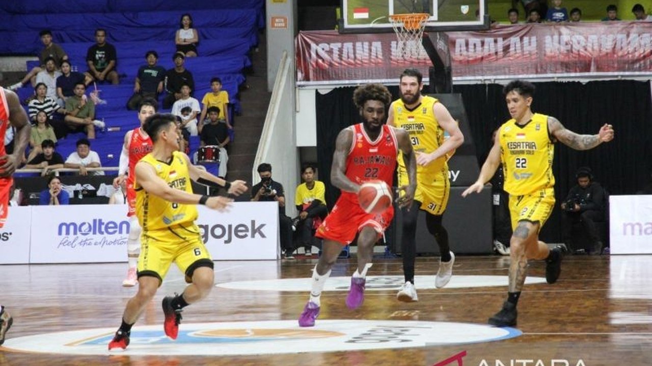 Dramatis! Rajawali Medan Taklukkan Kesatria Bengawan Solo 63-62