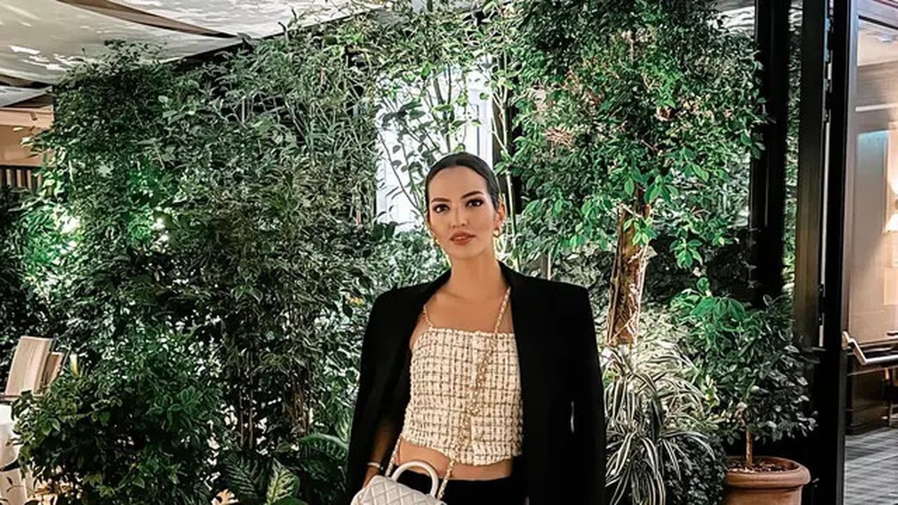 Potret Nia Ramadhani dan Ardie Bakrie liburan ke Italia (sumber: Instagram/ramadhaniabakrie)