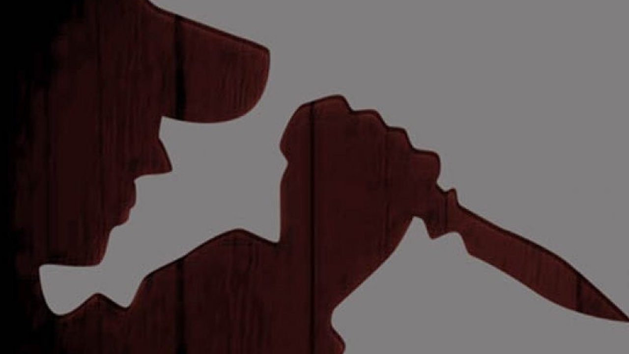 Dua juru parkir di Tanjung Priok, Jakarta Utara, ditangkap polisi karena terlibat cekcok dan mengacungkan senjata tajam akibat sengketa uang parkir;  aksi mereka terekam viral di media sosial.