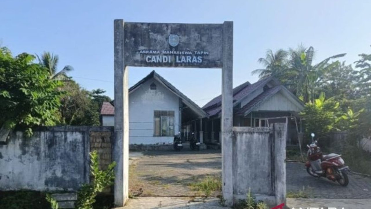 DPRD Tapin mendesak Pemprov Kalsel untuk segera menyelesaikan proses hibah lahan Asrama Mahasiswa Candi Laras di Banjarbaru Selatan agar Pemkab Tapin dapat segera merenovasi dan meningkatkan kualitas tempat tinggal mahasiswa.