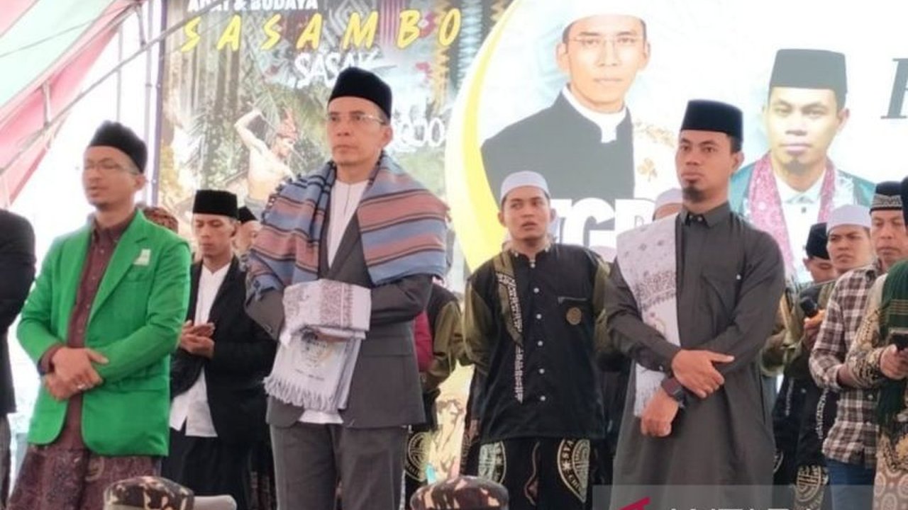 Tuan Guru Bajang (TGB) Muhammad Zainul Majdi mengajak diaspora Indonesia di Taiwan untuk menjaga moderasi beragama dan nama baik Indonesia melalui pengajian akbar.