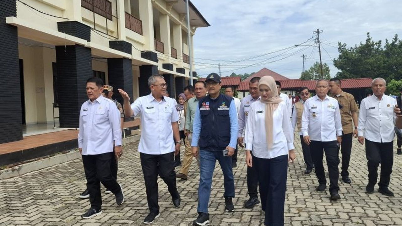 Menteri Sosial mengumumkan gedung BPSDM Lampung akan menjadi lokasi sementara Sekolah Rakyat gratis yang ditargetkan beroperasi tahun ajaran 2025-2026.