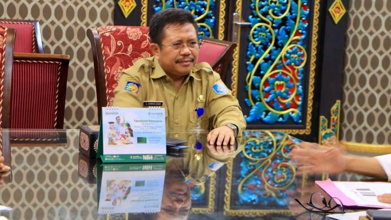 Pemerintah Kabupaten Lombok Barat berkomitmen untuk mengatasi masalah blank spot dan memastikan pemerataan akses komunikasi di seluruh wilayah, berkolaborasi dengan Kementerian Kominfo.