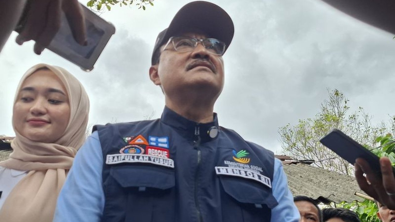 Menteri Sosial Saifullah Yusuf menyatakan pemerintah tengah mempersiapkan program rumah layak huni bagi masyarakat miskin dan miskin ekstrem, guna meningkatkan kesejahteraan dan perekonomian lokal.