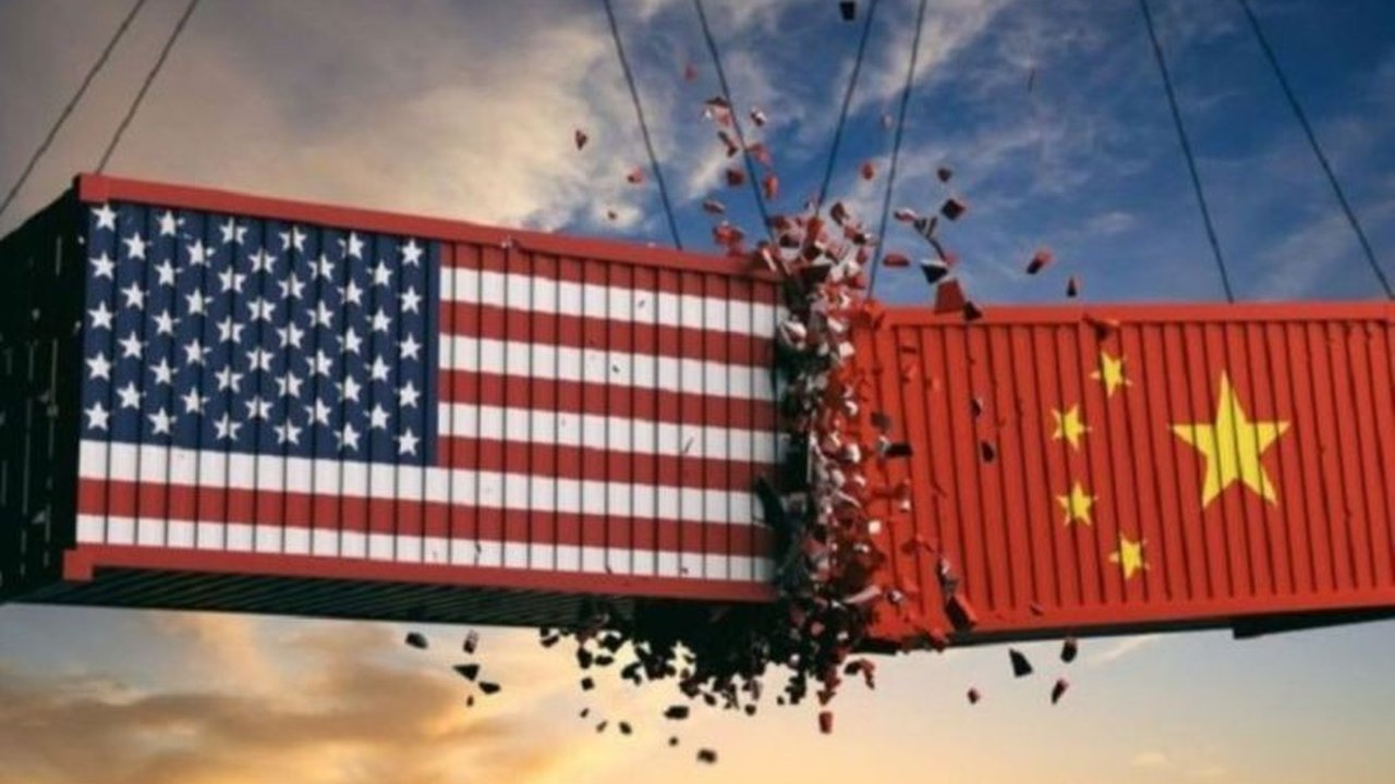 Tarif AS-China Turun Tajam: Kabar Baik atau Sementara untuk Ekonomi Global?