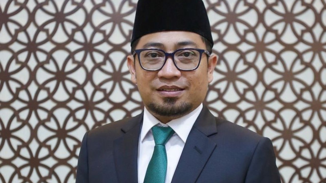 Anggota DPR RI, Muhammad Khozin, memuji kolaborasi antara pers dan warganet dalam mengawal isu publik di era digital, menyebutnya sebagai kekuatan demokrasi yang menyehatkan.