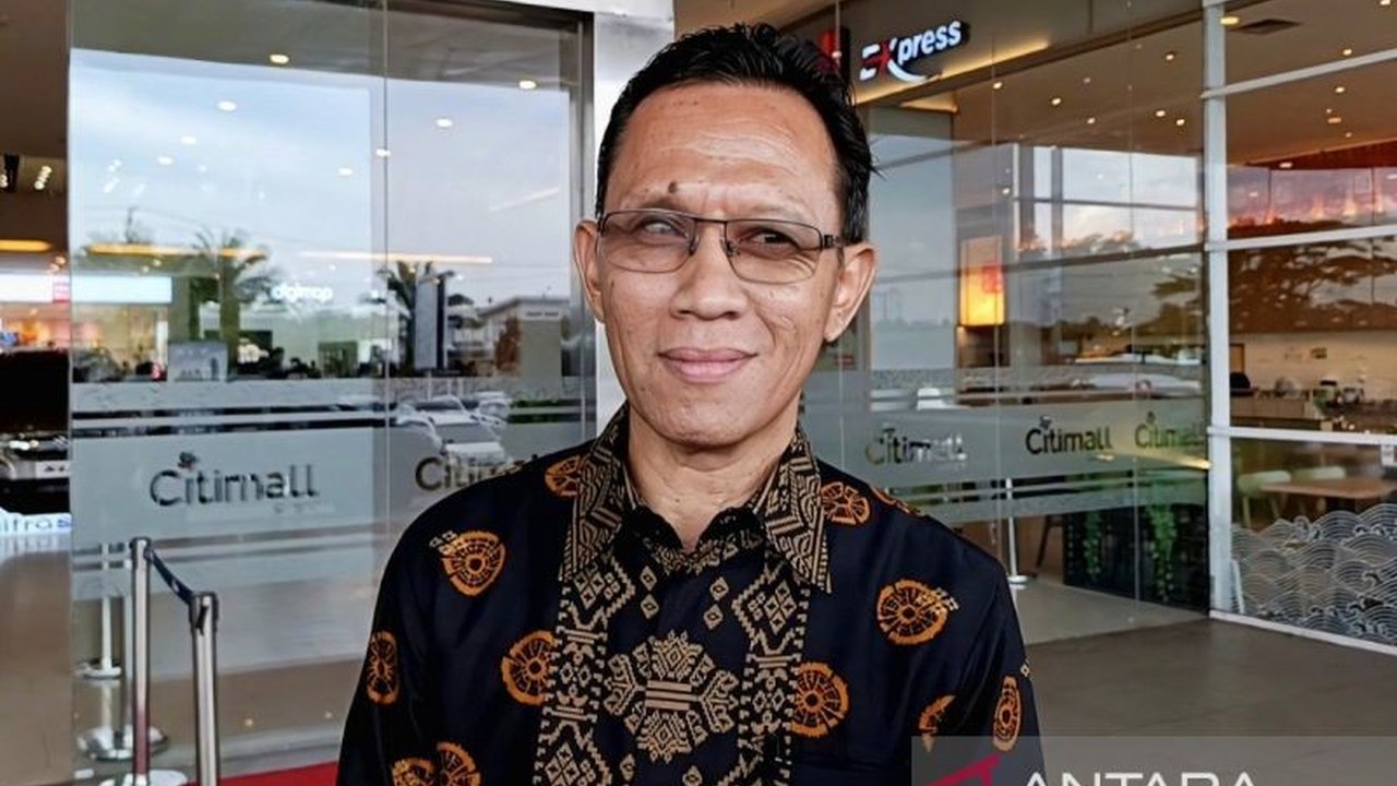 Dinas Kebudayaan dan Pariwisata Kotim mengupayakan Huma Betang Tumbang Gagu dan Rumah Tua Kai Jungkir naik status menjadi cagar budaya nasional untuk meningkatkan perlindungan dan daya tarik wisata.