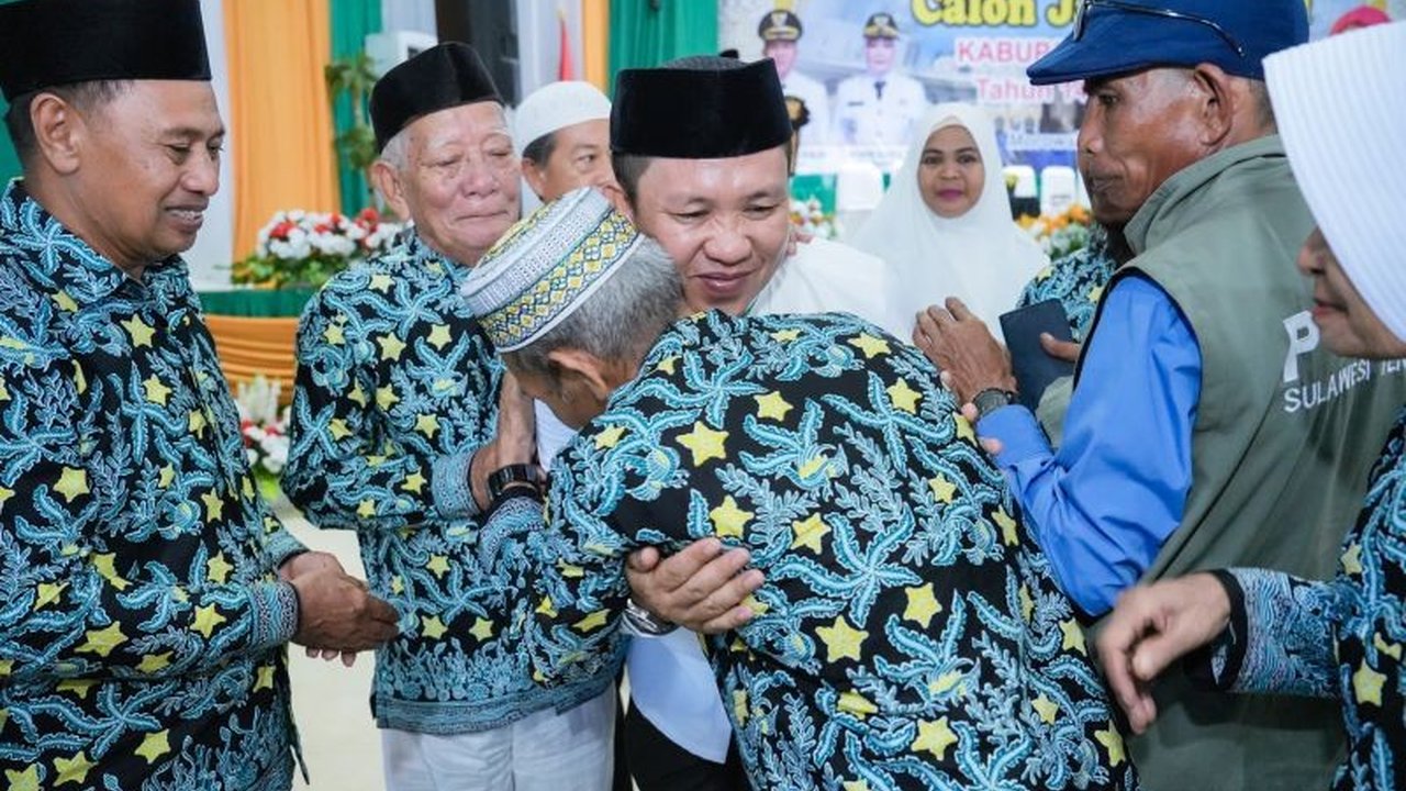 Bupati Morowali berpesan kepada 85 jamaah calon haji (JCH) asal Morowali untuk menjaga kesehatan, kekompakan, dan selalu berkoordinasi dengan petugas haji selama di Tanah Suci.