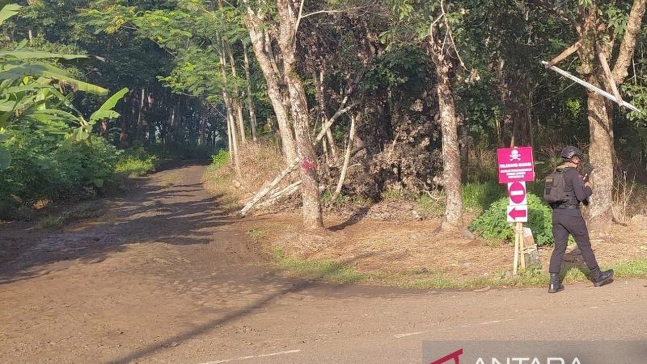 Ledakan amunisi di Garut menewaskan 13 orang, lokasi kejadian kini disterilkan dan dijaga ketat aparat keamanan.