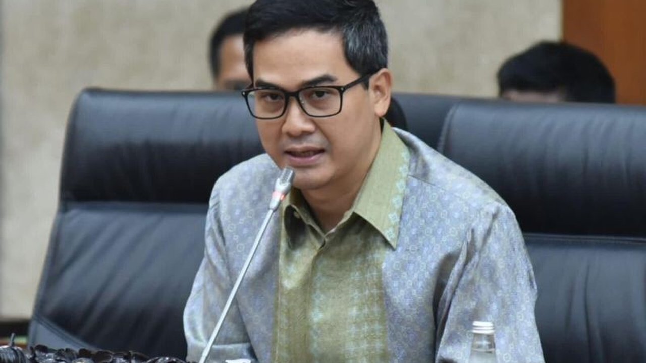 Wakil Ketua Komisi VI DPR RI Adisatrya Suryo Sulisto menilai strategi BNI dalam menjaga likuiditas dan pertumbuhan yang berkelanjutan di tengah dinamika ekonomi global sangat tepat.