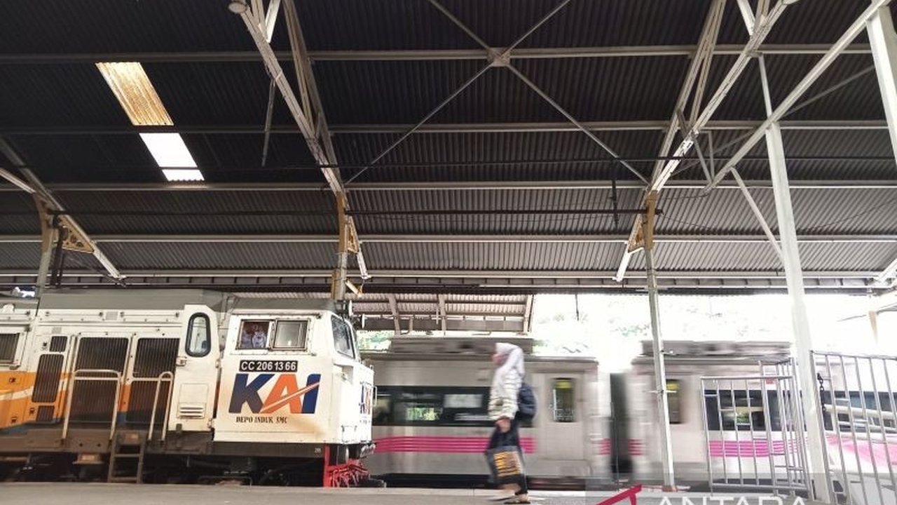 Okupansi Kereta Api di Cirebon Capai 86 Persen Selama Libur Waisak