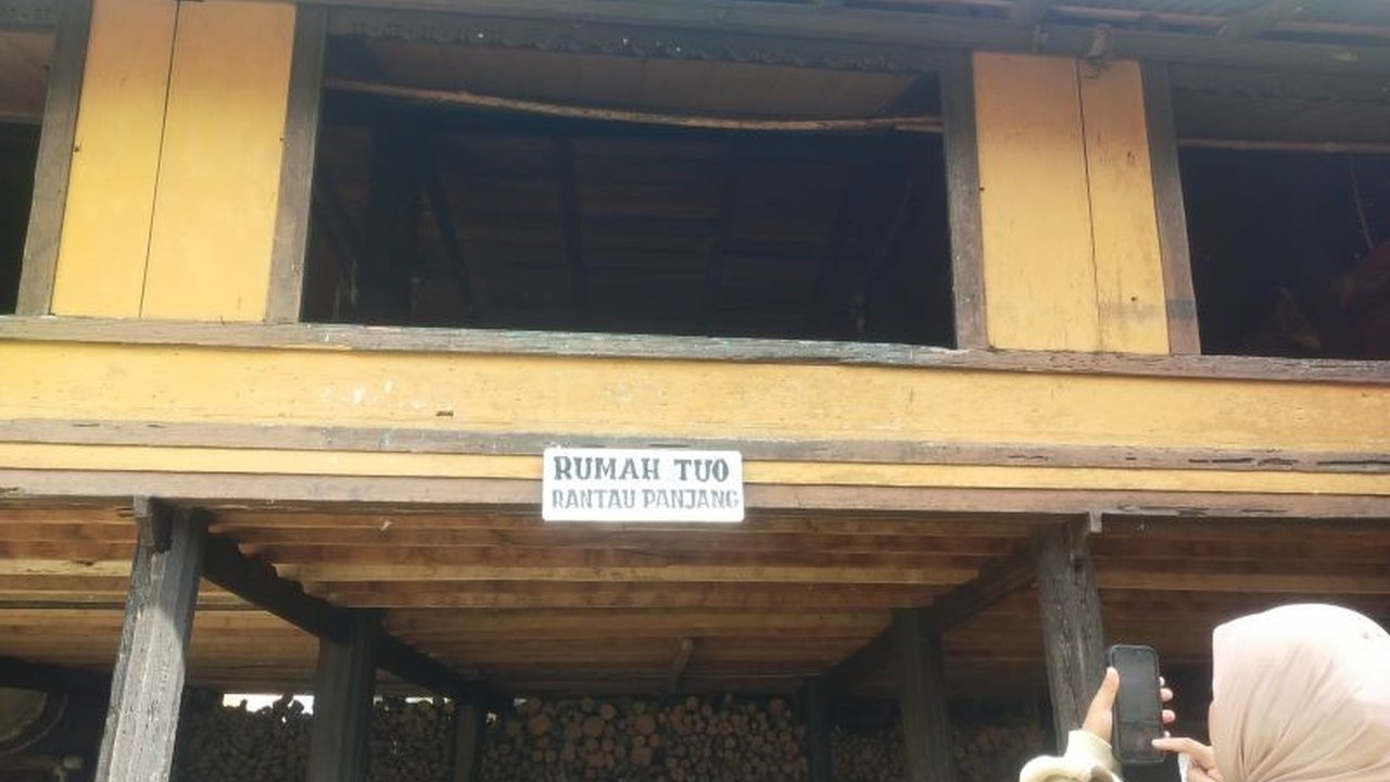 Rumah Tuo Rantau Panjang: Saksi Bisu Peradaban Suku Batin Jambi