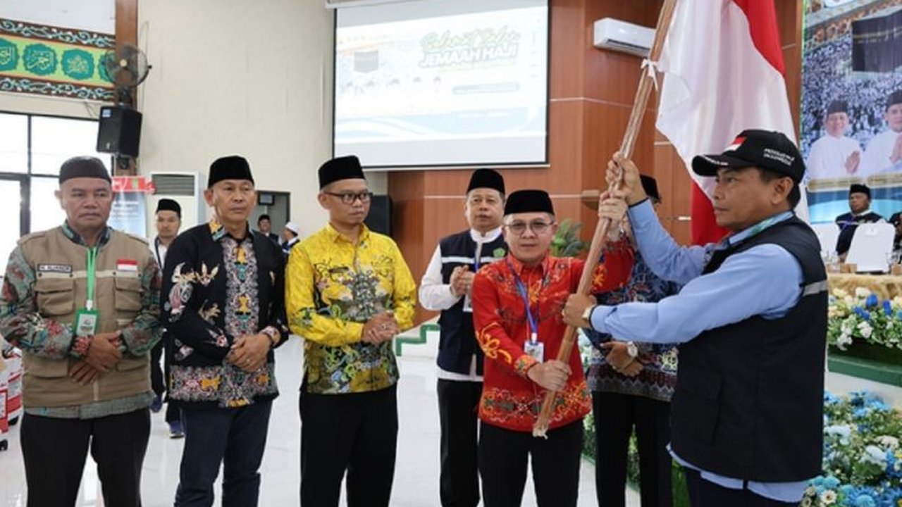 423 Calon Haji Kalteng Kloter 5 Berangkat ke Madinah, Total 1.269 Jamaah Sudah Menuju Tanah Suci