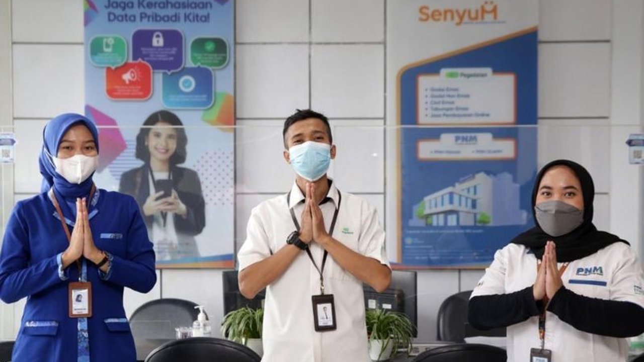 Holding Ultra Mikro (UMi) telah menyalurkan kredit senilai Rp631,4 triliun kepada 35,4 juta pelaku usaha mikro hingga Maret 2025, sekaligus mendukung program pemerintah dalam pemerataan ekonomi.