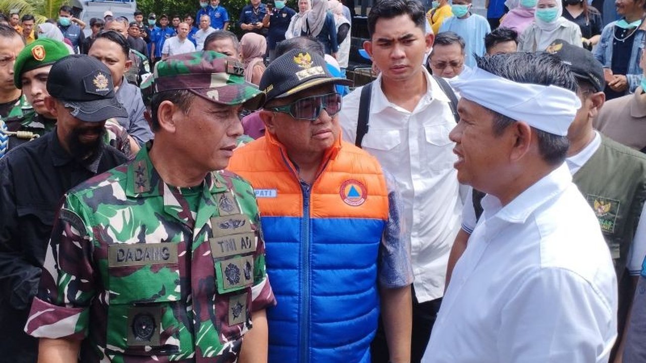 Pangdam III Siliwangi menyatakan investigasi ledakan amunisi di Garut yang menewaskan 13 orang masih berlangsung, penyebab ledakan dan kelayakan lokasi masih diselidiki.