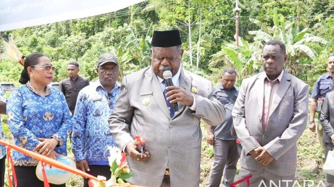 Papua Barat Daya Segera Tetapkan Perda Sekolah Gratis: Jaminan Pendidikan untuk Generasi Mendatang