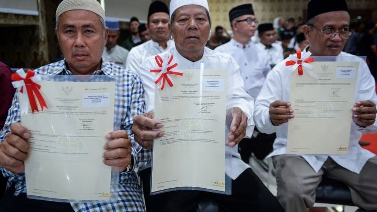 Indonesia perlu integrasi data nasional untuk pengambilan kebijakan yang lebih akurat dan efektif, dengan BPS sebagai lembaga pengendali utama, guna mengatasi fragmentasi dan inkonsistensi data yang ada.