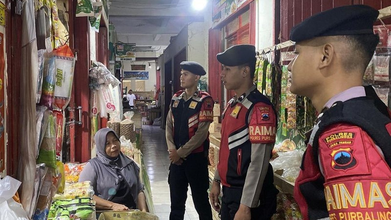 Polres Purbalingga meningkatkan patroli antipremanisme di Bobotsari dan Purbalingga untuk menciptakan lingkungan aman dan kondusif bagi pelaku usaha dan investor.