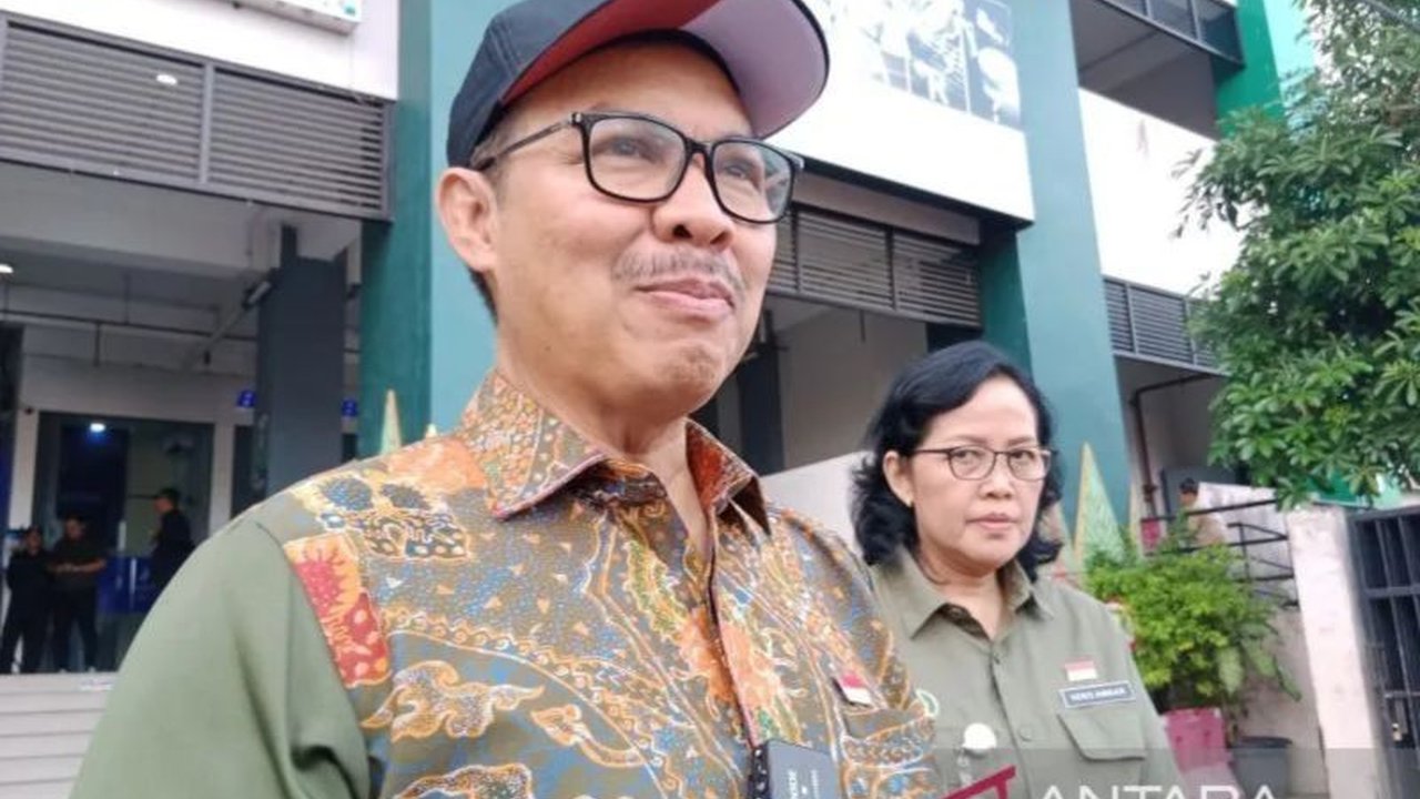 Wali Kota Yogyakarta, Hasto Wardoyo, memastikan akses pendidikan gratis bagi seluruh warga difabel dan berkomitmen pada inklusivitas di Kota Yogyakarta, serta perlindungan bagi pekerja informal.