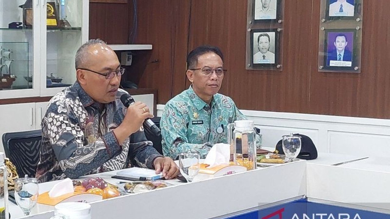 Pelindo Kerahkan Dua Kapal Keruk Raksasa Atasi Pendangkalan di Pelabuhan Pulau Baai Bengkulu