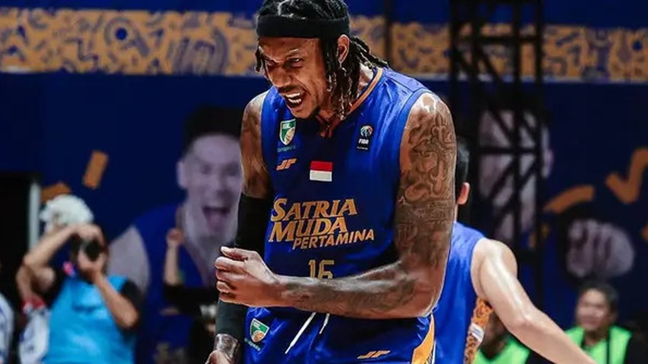 Pebasket asing Tangerang Hakws di Indonesia Basketball League (IBL), Jarred Dwayne Shaw, ditangkap Polresta Bandara Soekarno-Hatta (Soetta), Tangerang, karena kasus narkoba. (Bola.com/Dok.