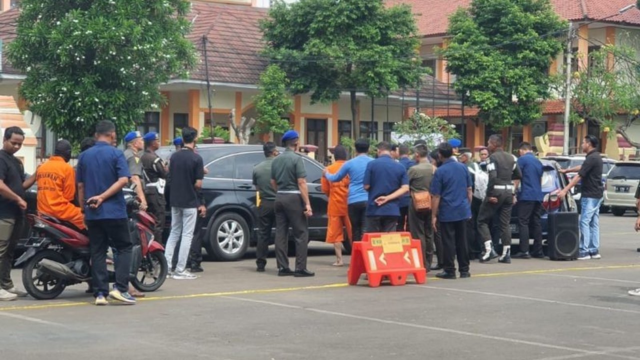 Denpom III/4 Serang menggelar rekonstruksi kasus penganiayaan berat terhadap warga sipil yang melibatkan Pratu MI dan Pratu FS, dengan proses hukum yang terus berlanjut.