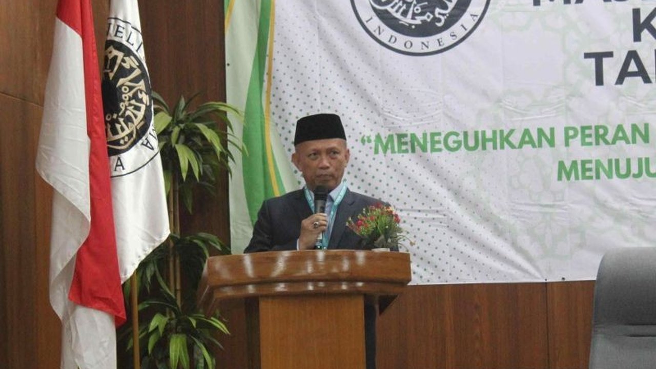 MUI Kabupaten Bekasi membuka pendaftaran Pendidikan Kader Ulama (PKU) jilid 3 dengan fokus pengembangan keilmuan fiqih berbasis teknologi informasi untuk menjawab tantangan kontemporer.