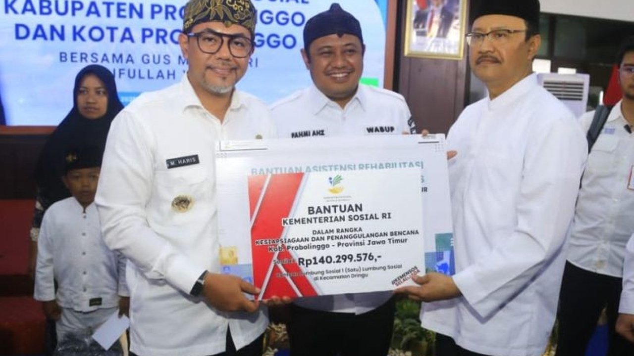 Menteri Sosial Saifullah Yusuf berdialog dengan pilar sosial di Probolinggo, Jawa Timur, untuk memperkuat sinergi dalam pengentasan kemiskinan dan peningkatan kesejahteraan masyarakat.
