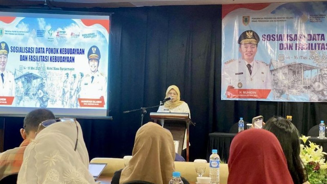 Dinas Pendidikan dan Kebudayaan Kalsel perkuat data pokok kebudayaan lokal melalui sosialisasi dan fasilitas untuk mencegah kepunahan warisan budaya Kalimantan Selatan.