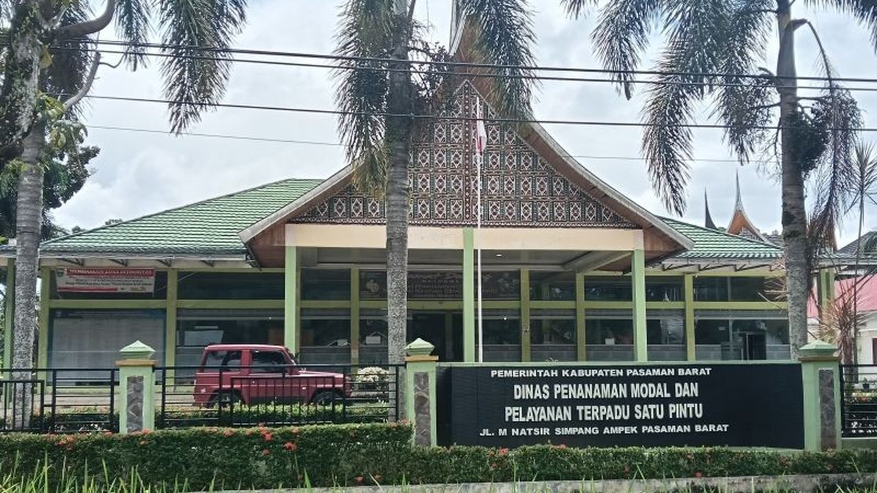 Pemerintah Kabupaten Pasaman Barat telah menerbitkan 828 izin usaha selama tiga bulan pertama tahun 2025, dengan Nomor Induk Berusaha (NIB) sebagai jenis izin terbanyak.