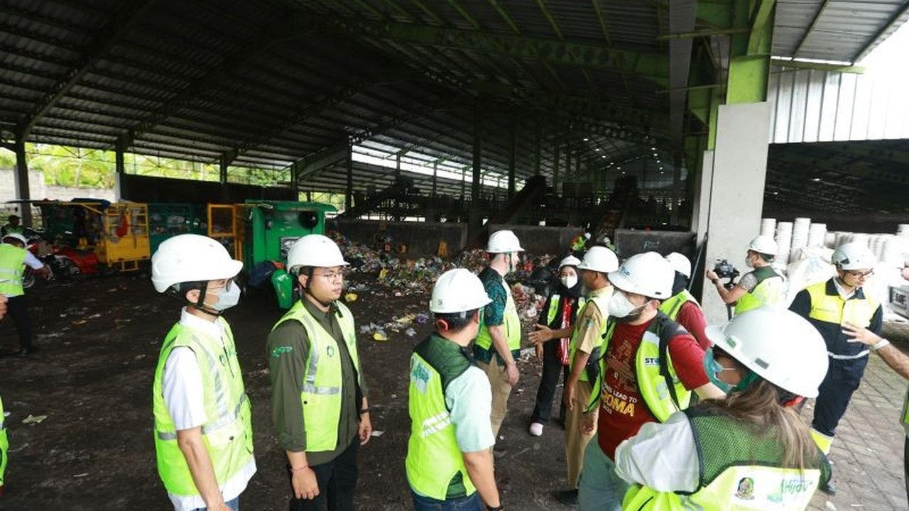 Austria dan UEA memberikan dukungan penuh terhadap pembangunan tiga fasilitas pengolahan sampah di Banyuwangi, Jawa Timur, dengan total kapasitas hingga 260 ton per hari.