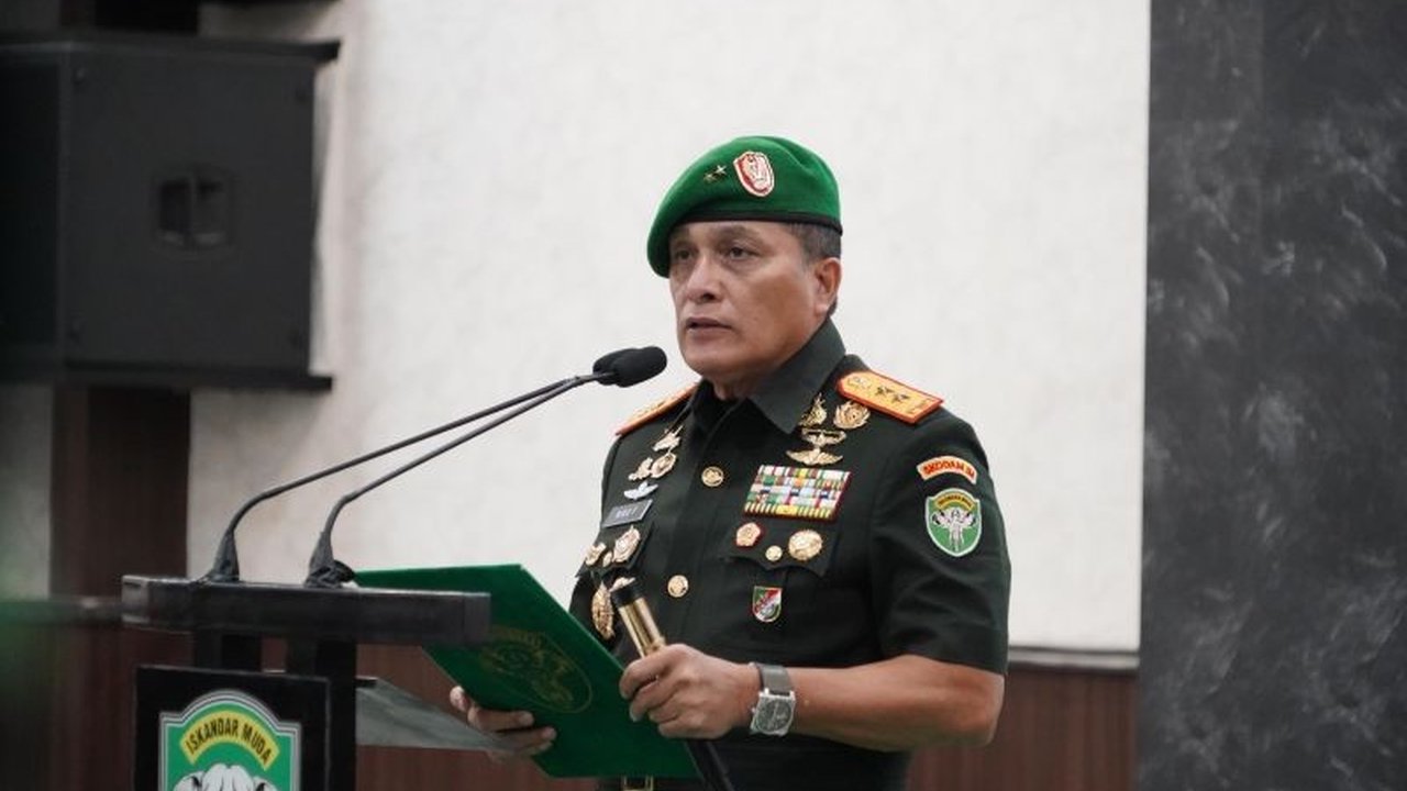Mayor Jenderal TNI Niko Fahrizal, Pangdam Iskandar Muda, mengajak seluruh jajarannya untuk bertugas dengan dedikasi, adaptif, solid, dan profesional demi dicintai rakyat Aceh.