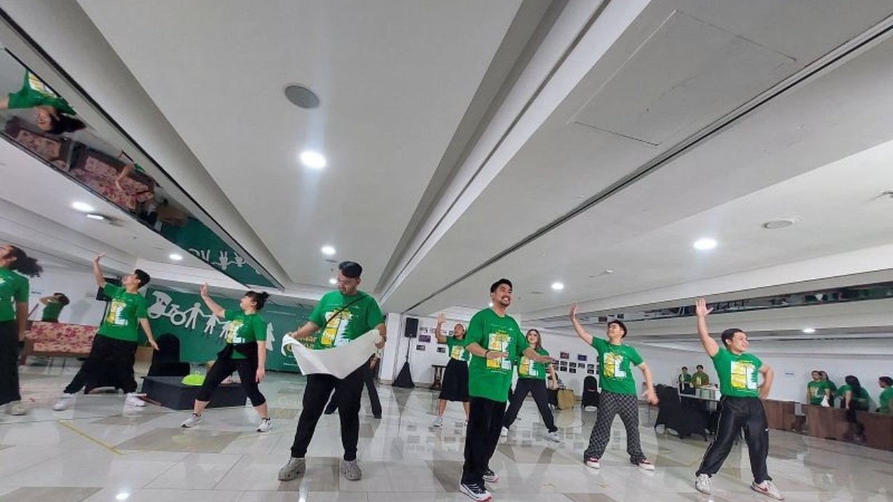 Indonesia Kaya, Visinema Studios, dan Ciputra Artpreneur berkolaborasi untuk kembali menghadirkan Musikal Keluarga Cemara, pertunjukan yang menyajikan nilai-nilai luhur bagi keluarga Indonesia.